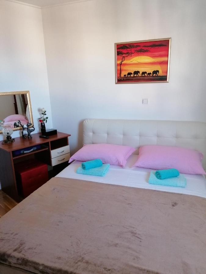 Apartment Marija Trogir Eksteriør bilde